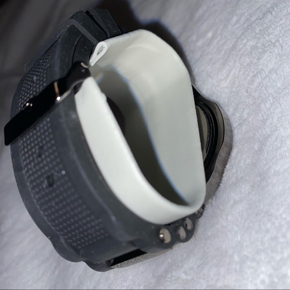 Perry Ellis Men’s Accutime Silicon Strap Watch - Picture 6 of 12